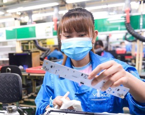 Vốn FDI vào Việt Nam 6 tháng năm 2026 đạt kỷ lục hơn 34 tỉ USD