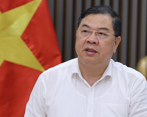Phó thủ tướng thường trực: Thí điểm xe điện 3 bánh cần đánh giá kỹ tính khả thi