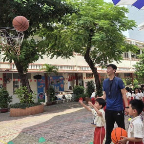 TP.HCM: Các trường dạy online nếu bão Kalmaegi diễn biến phức tạp