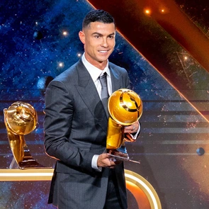 Ronaldo được vinh danh là Cầu thủ xuất sắc nhất Trung Đông 2025