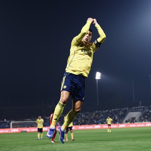 Al Nassr hạ Damac 2-1, vươn lên nhì bảng Saudi Pro League