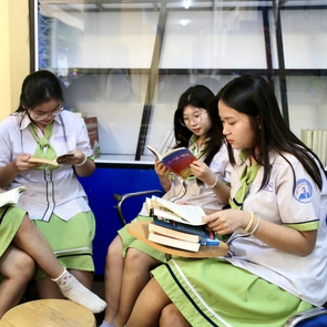 Check-in giờ ra chơi hạnh phúc tại Trường THPT Nguyễn Thị Diệu