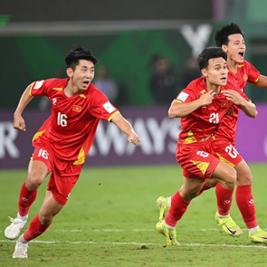 Đội hình ra sân U23 Việt Nam: Đình Bắc đá chính, Trung Kiên dự bị