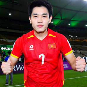 Đình Bắc áp đảo cuộc bình chọn bàn thắng được yêu thích nhất vòng knock-out