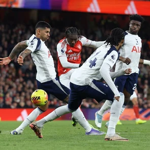 Arsenal đấu Tottenham: Chiến thắng gọi tên ai trong trận derby Bắc London?
