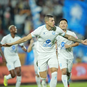 Hôm nay 5-2, xem Nam Định đấu Johor Darul Ta'zim trên kênh nào?