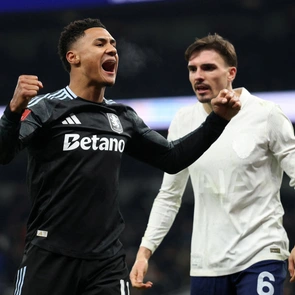 Lille đấu Aston Villa: siêu máy tính đánh giá cao đại diện Anh