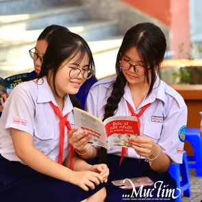 Một ngày 'chill' cùng sách của teen Trường THCS Hoàng Văn Thụ