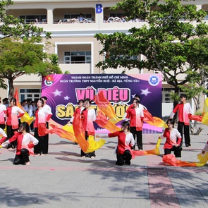 4 điều khiến Trường THPT Nguyễn Huệ là nơi đáng để teen gửi gắm thanh xuân