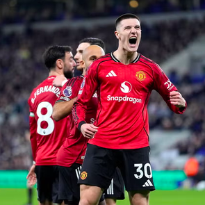 Nhận định vòng 32 Ngoại hạng Anh: Man United đấu Leeds United