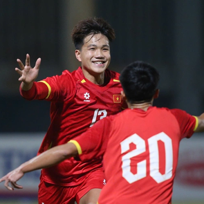 Thắng U17 Malaysia 4-0, U17 Việt Nam khởi đầu suôn sẻ tại Giải U17 Đông Nam Á 2026
