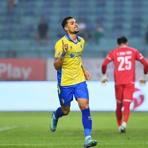 Ninh Bình gục ngã 2-3 trước CLB Hà Nội ngay trên sân nhà