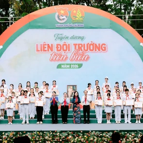 Hội đồng Đội TP.HCM tuyên dương 160 liên đội trưởng tiêu biểu năm học 2025 - 2026