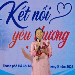 Lời xin lỗi bất ngờ tại lễ tri ân và trưởng thành của Trường THPT Võ Trường Toản