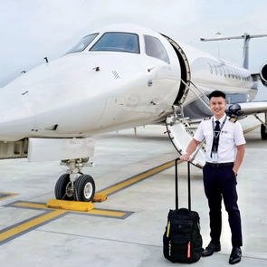 Phi công lái chuyên cơ và những chuyện ít ai ngờ