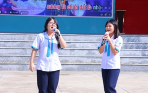 Bữa tiệc âm nhạc đầy màu sắc của học trò Trường THPT Linh Trung