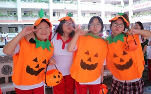 Đêm Halloween độc đáo của học trò Trường THPT Nguyễn Hữu Thọ