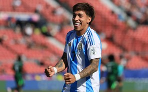 Argentina và Colombia vào tứ kết U20 World Cup 2025