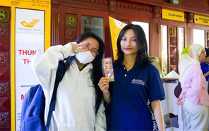 Check-in không gian photobooth mới toanh tại Bưu điện TP.HCM