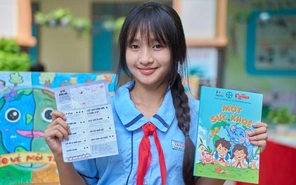 Học sinh Trường THCS Tân Tạo tìm hiểu vòng đời của muỗi, hành trình của thuốc tại Công tắc khoa học