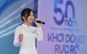 Rực rỡ hành trình 50 năm khơi dòng tri thức của Trường THPT Nguyễn Hữu Cầu