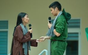 Teen THPT Nguyễn Tất Thành lan tỏa tình yêu quê hương, đất nước qua các tiết mục văn nghệ chào mừng 20-11