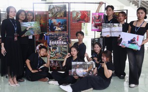 Người trẻ ‘giữ lửa’ làng nghề Việt qua nhiếp ảnh