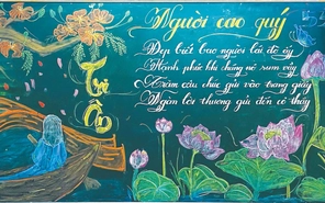 Teen Trường THPT Nguyễn Công Trứ khoe hoa tay, thay lời cảm ơn thầy cô