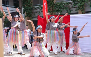 Trường THPT Đào Sơn Tây đoạt giải nhất cuộc thi 'Vũ điệu thanh xuân'