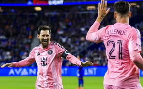 Messi rực sáng đưa Inter Miami vào bán kết MLS Cup 2025