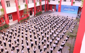 Hừng hực khí thế đồng diễn võ nhạc Vovinam tại các trường THPT ở TP.HCM