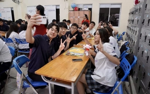 Teen Trường THPT Phan Đăng Lưu trải nghiệm văn hoá Nhật Bản
