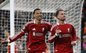 Thua Liverpool, Real Madrid giậm chân tại chỗ, Bayern Munich chiếm ngôi đầu