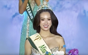 Trịnh Mỹ Anh đăng quang á hậu 2 Miss Earth 2025
