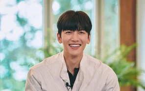4 điều thú vị về nam thần vạn người mê Ji Chang Wook