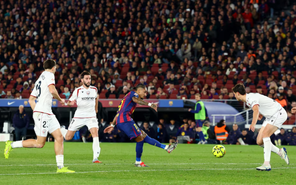 Barcelona nới rộng khoảng cách 7 điểm với Real Madrid tại La Liga