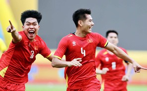 Trực tiếp SEA Games 33: U22 Việt Nam - U22 Thái Lan 0-1 (hiệp 1)