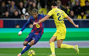 Yamal, Raphinha giúp Barcelona hạ gục Villarreal, vững ngôi đầu La Liga