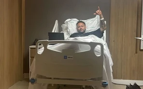 Neymar lên bàn mổ, phải nghỉ thi đấu ít nhất 2 tháng