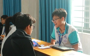 'Cựu binh' tiếp sức vào trường chuyên cho teen 2k11