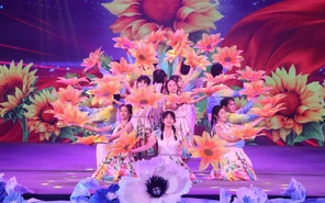 'Giới hạn là bầu trời': Chương trình nghệ thuật tôn vinh tài năng của thanh thiếu nhi khuyết tật