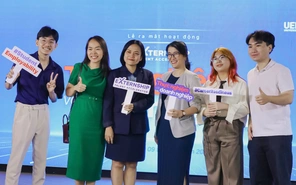 Trường Tài năng UEH.ISB đưa sinh viên vào môi trường doanh nghiệp sớm