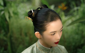 ‘Nàng thơ’ Ngọc Xuân tái xuất đầy lãng mạn trong phim ngắn Niên hoa