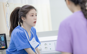 Resident playbook tiếp tục chinh phục trái tim khán giả bằng chất drama dịu dàng?
