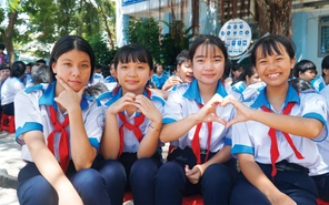Trường THCS Long Thọ (Đồng Nai) học kỹ năng chọn thực phẩm, bảo vệ sức khỏe