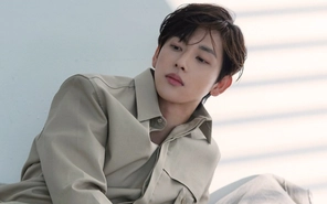 Yim Si Wan định nghĩa lại về danh xưng 'idol đá chéo sân'