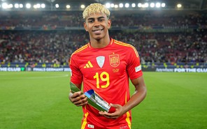 Lamine Yamal toả sáng giúp Tây Ban Nha loại Pháp ở Nations League
