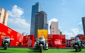 Đặc sắc triển lãm Vinh quang Công an nhân dân Việt Nam