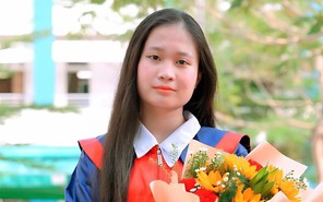 Thủ khoa lớp 10 Trường THPT Trần Hưng Đạo không để bản thân ngủ quên trên chiến thắng