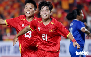 Nguyễn Thị Vạn lập cú đúp, tuyển nữ Việt Nam đánh bại tuyển nữ UAE 6-0